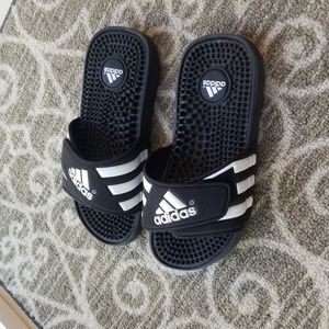 Adidas Unisex Flip Flops for Kids